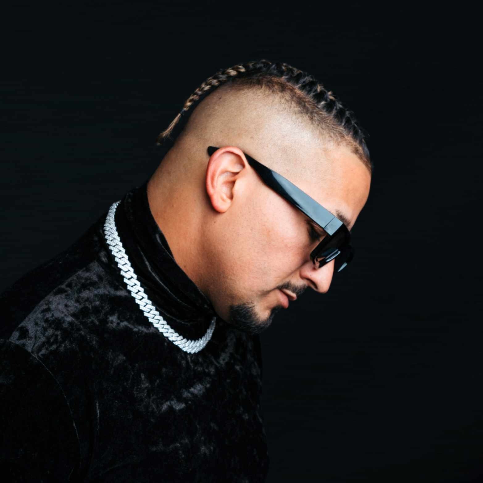 Kazz Khalif, Afropop • Amapiano artist from Zimbabwe / UK